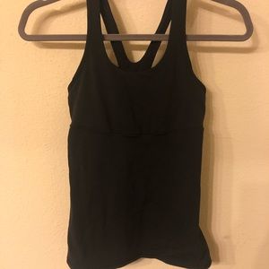 Lululemon tank 4